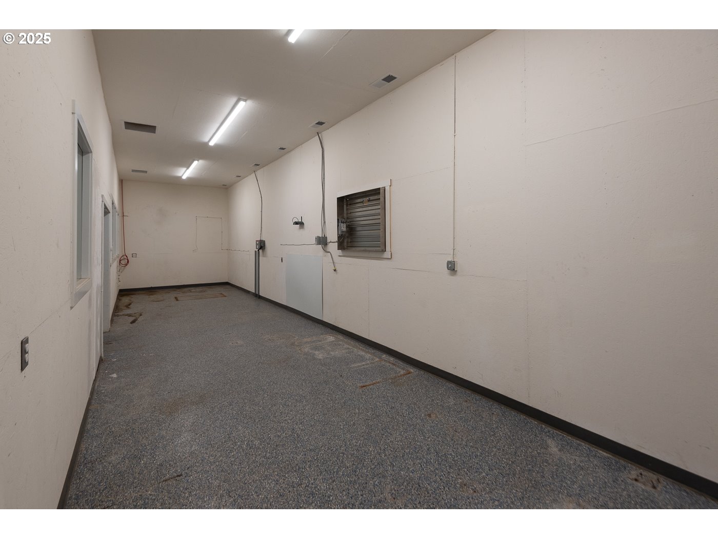 15990 Southwest Culver Highway Culver, OR 97734 - Photo 31 of 41 a view of a big room with wooden floor