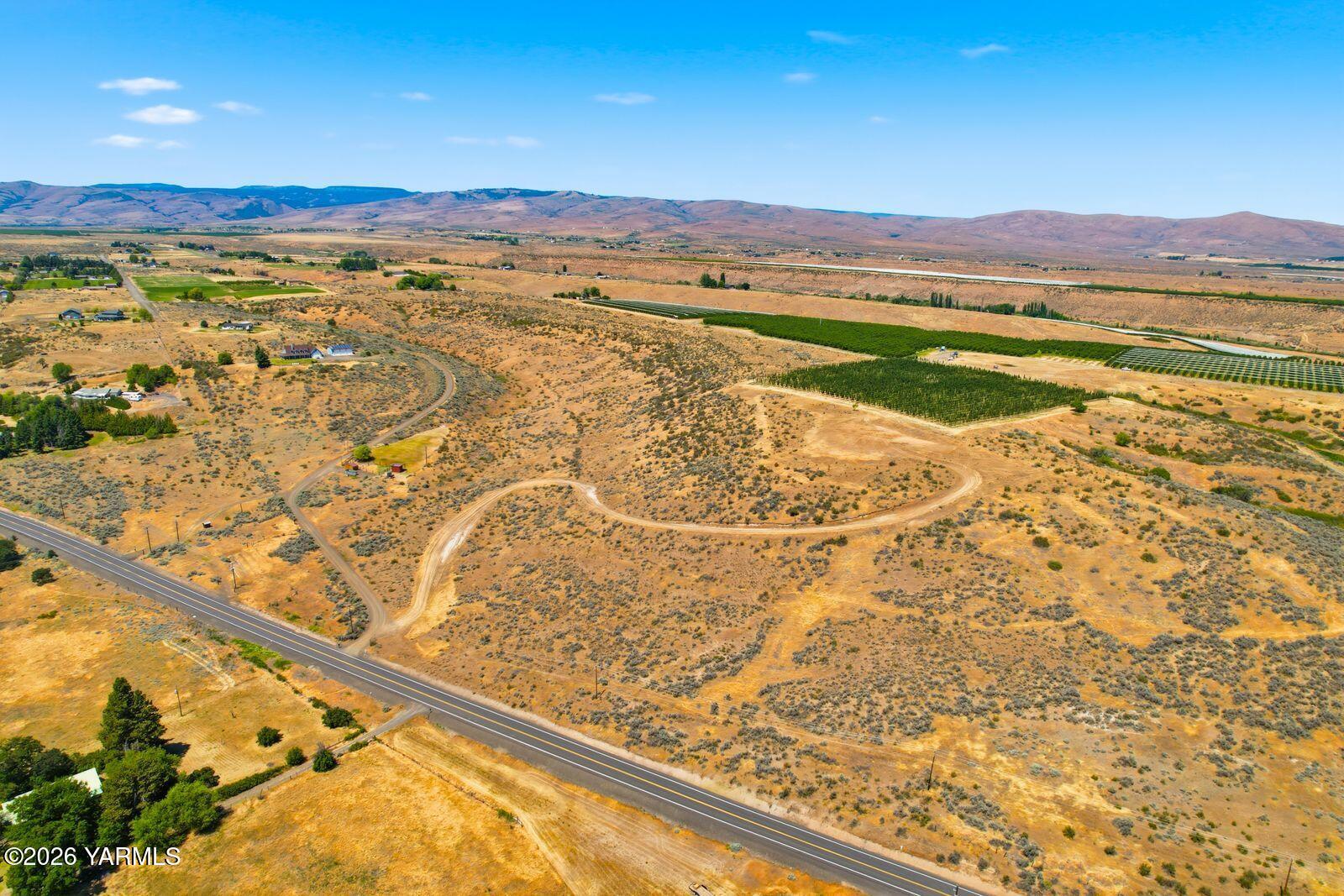 17011 Ahtanum Road Yakima, WA 98903 - Photo 6 of 16 6 Drone
