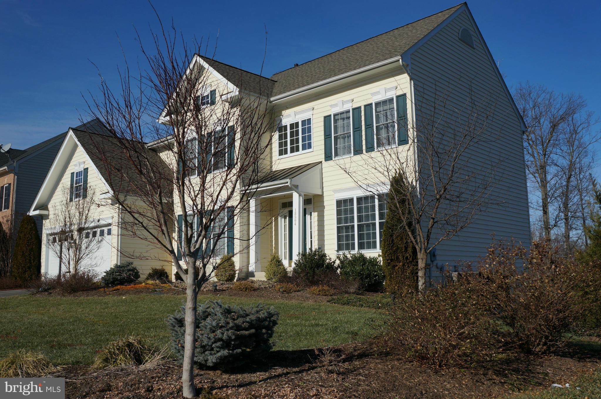 18504 Kerill Road Triangle, VA 22172 - Photo 2 of 30 Front Facade w/ Extensive Landscaping