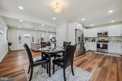 $374,900 | 414 West 28th Street, Wilmington, DE 19802