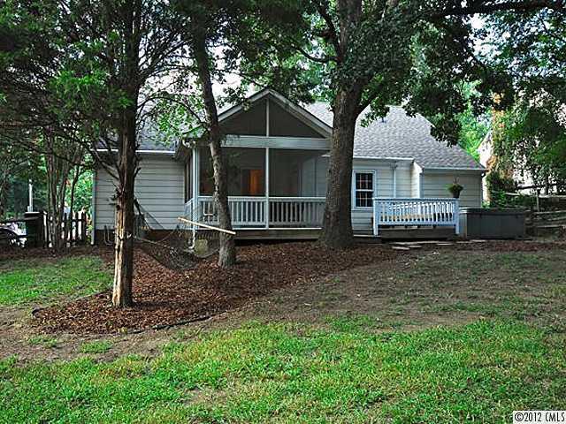 9818 Deer Spring Lane Charlotte, NC 28210 - Photo 8 of 14