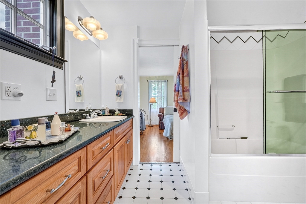 10 Rockmeadow Road Westwood, MA 02090 - Photo 22 of 40