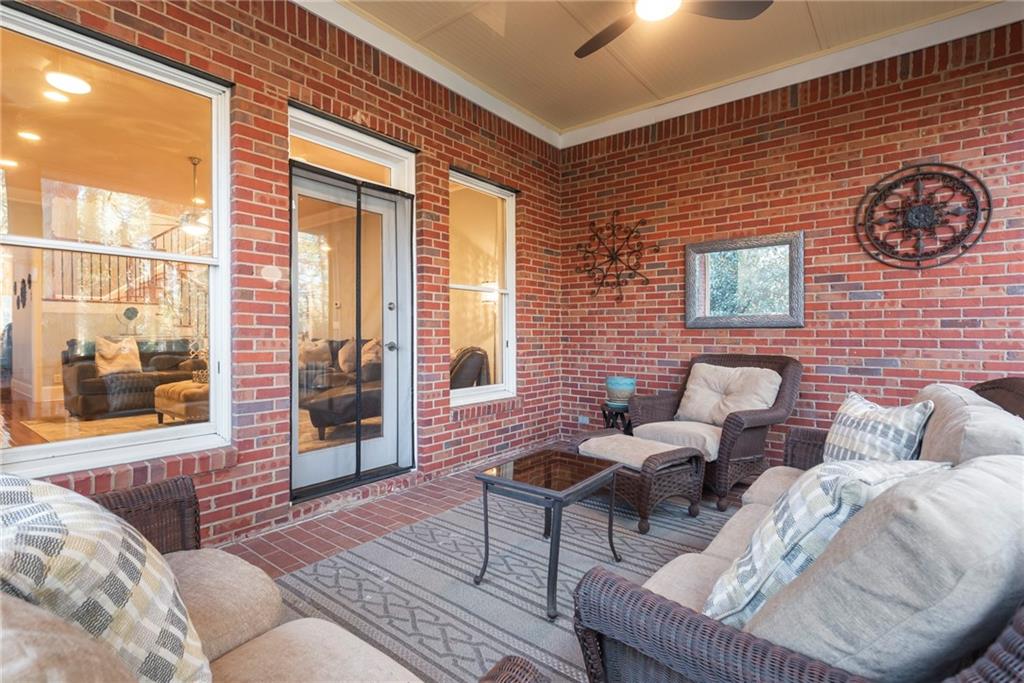 820 Wesley Oak Road Northwest Sandy Springs, GA 30328 - Photo 17 of 71