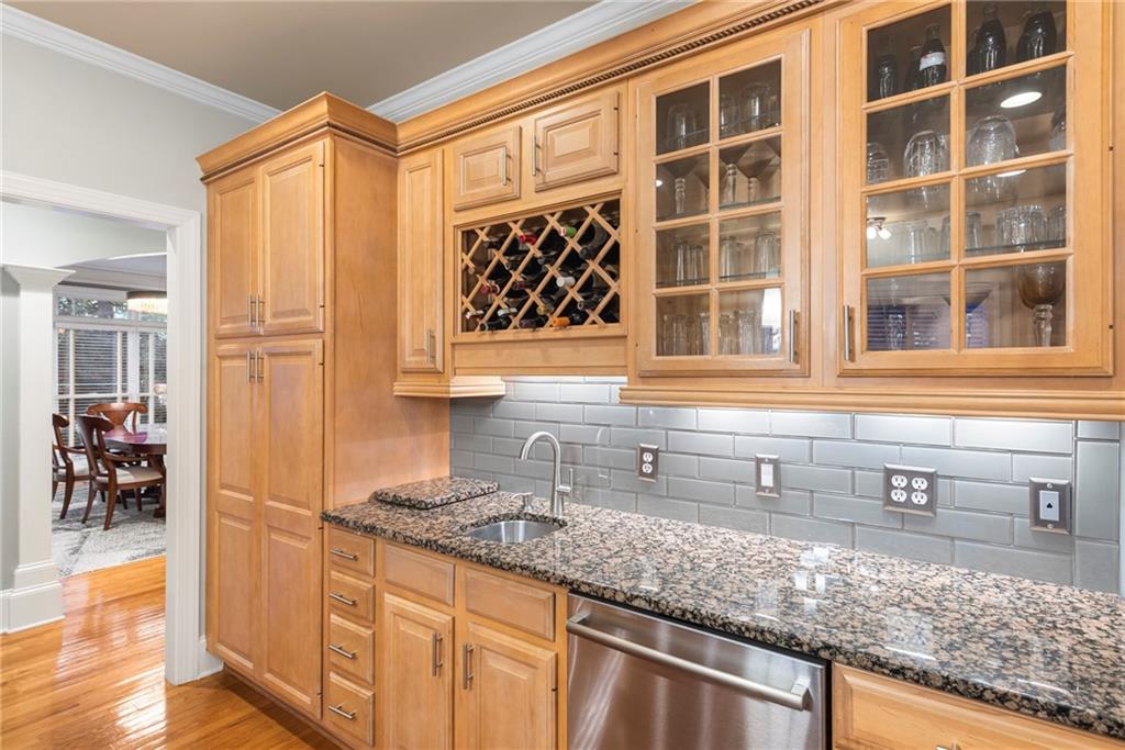 820 Wesley Oak Road Northwest Sandy Springs, GA 30328 - Photo 20 of 71