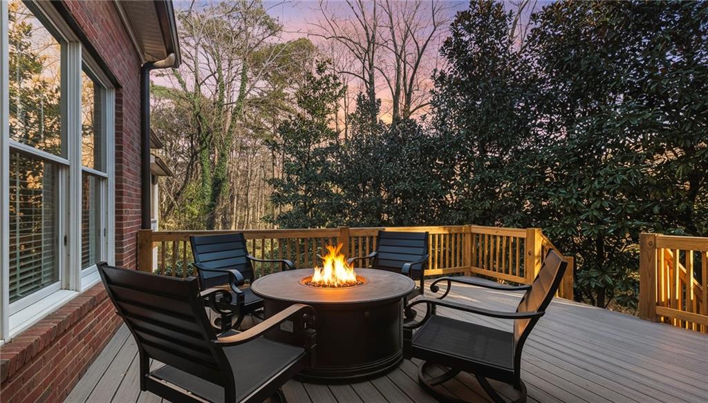 820 Wesley Oak Road Northwest Sandy Springs, GA 30328 - Photo 27 of 71