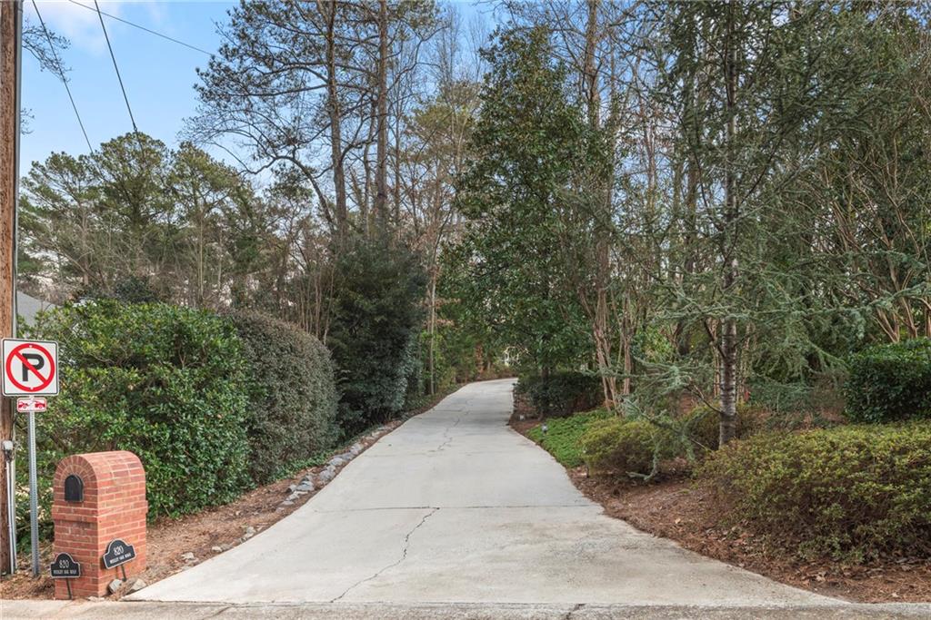 820 Wesley Oak Road Northwest Sandy Springs, GA 30328 - Photo 3 of 71