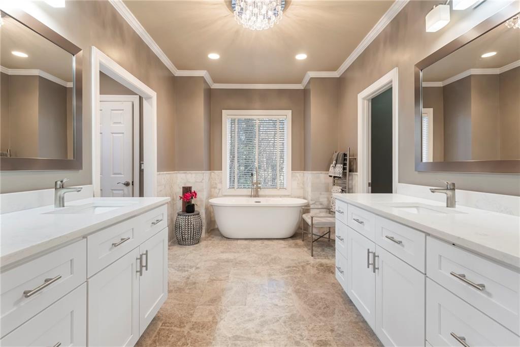 820 Wesley Oak Road Northwest Sandy Springs, GA 30328 - Photo 31 of 71