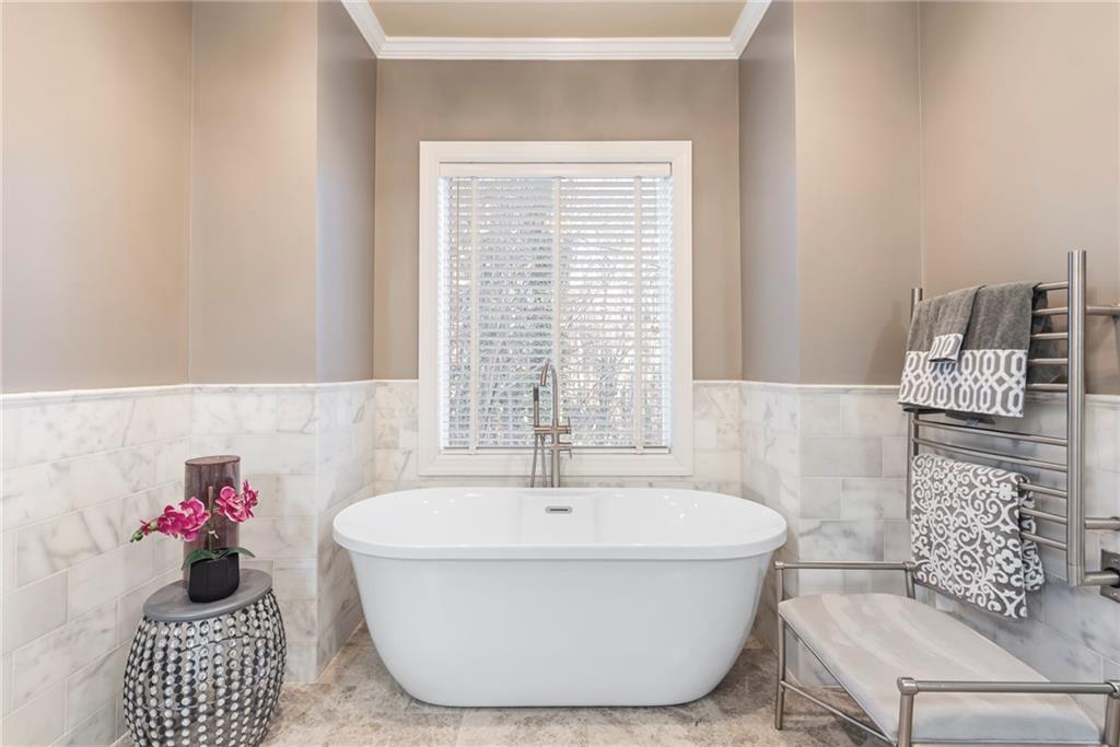 820 Wesley Oak Road Northwest Sandy Springs, GA 30328 - Photo 34 of 71