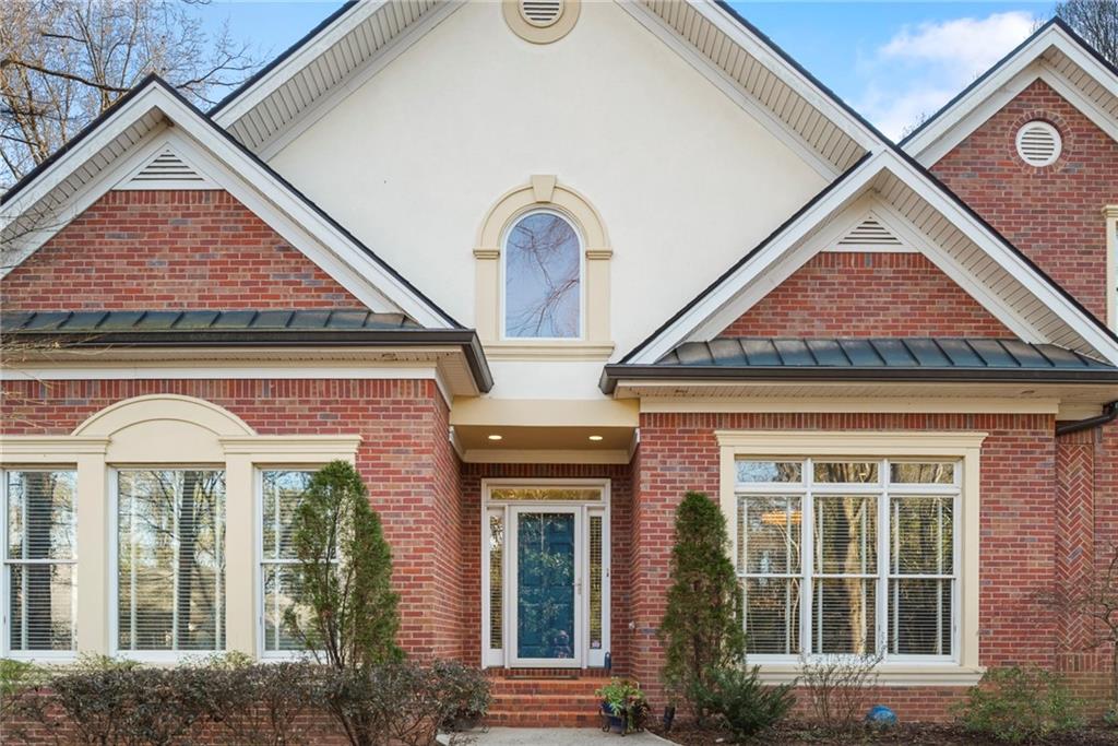 820 Wesley Oak Road Northwest Sandy Springs, GA 30328 - Photo 6 of 71