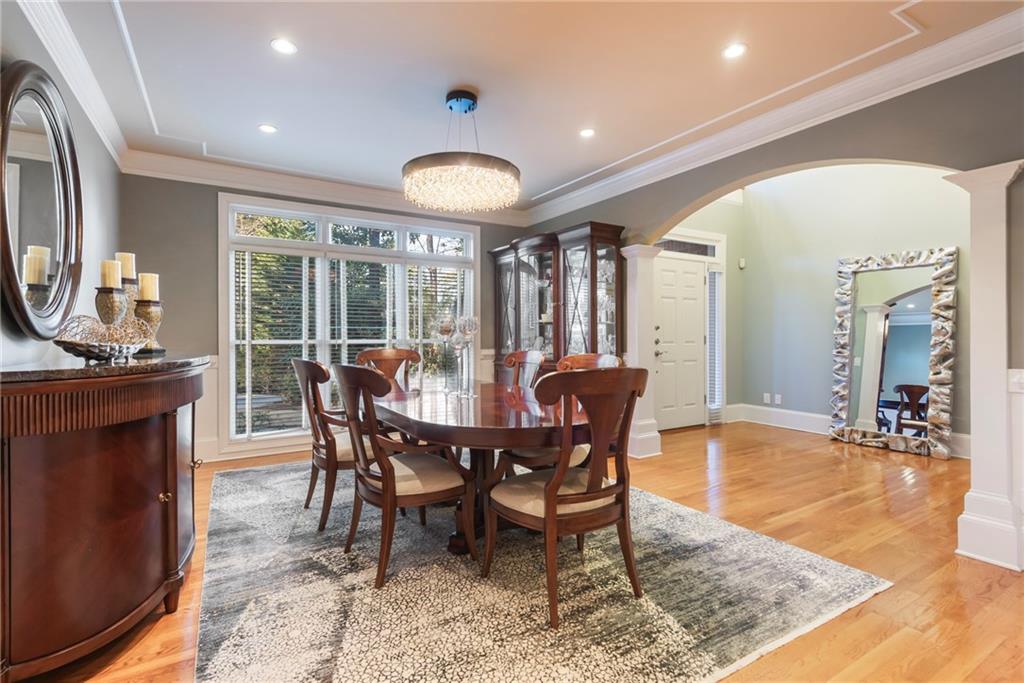 820 Wesley Oak Road Northwest Sandy Springs, GA 30328 - Photo 9 of 71