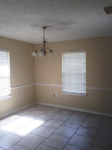 12250 Moon Glow Street Foley, AL 36535 - Photo 6 of 11 Dining Area