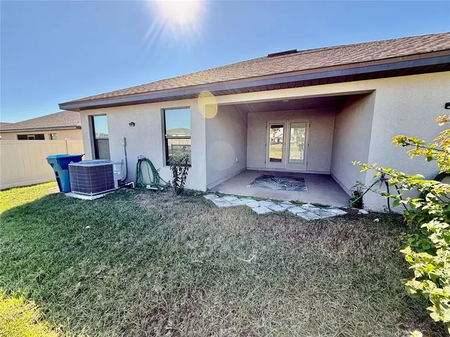 $2,500 | 330 Citrus Pointe Drive, Davenport, FL 33837
