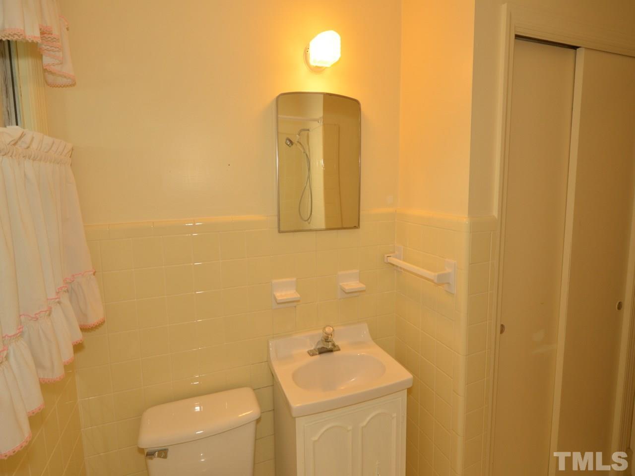 3508 Baugh Street Raleigh, NC 27604 - Photo 15 of 23