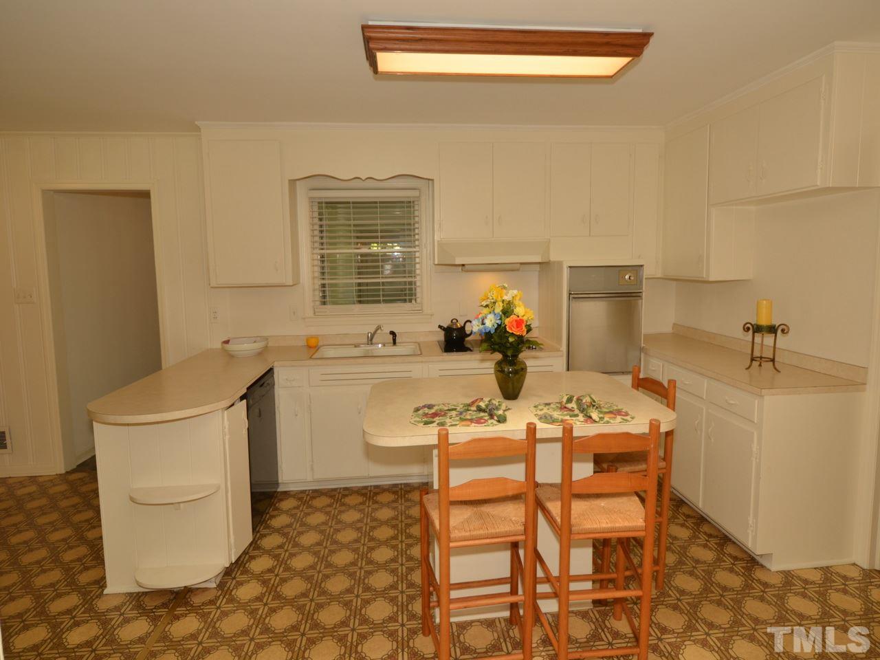 3508 Baugh Street Raleigh, NC 27604 - Photo 4 of 23