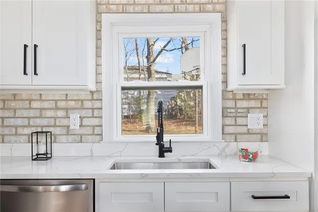 $399,900 | 17 Loring Street, Cranston, RI 02920