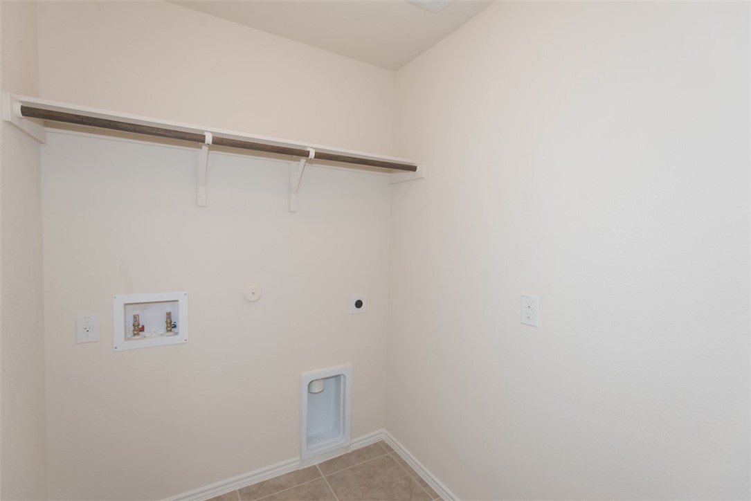 5717 Southerner Way Austin, TX 78747 - Photo 14 of 17
