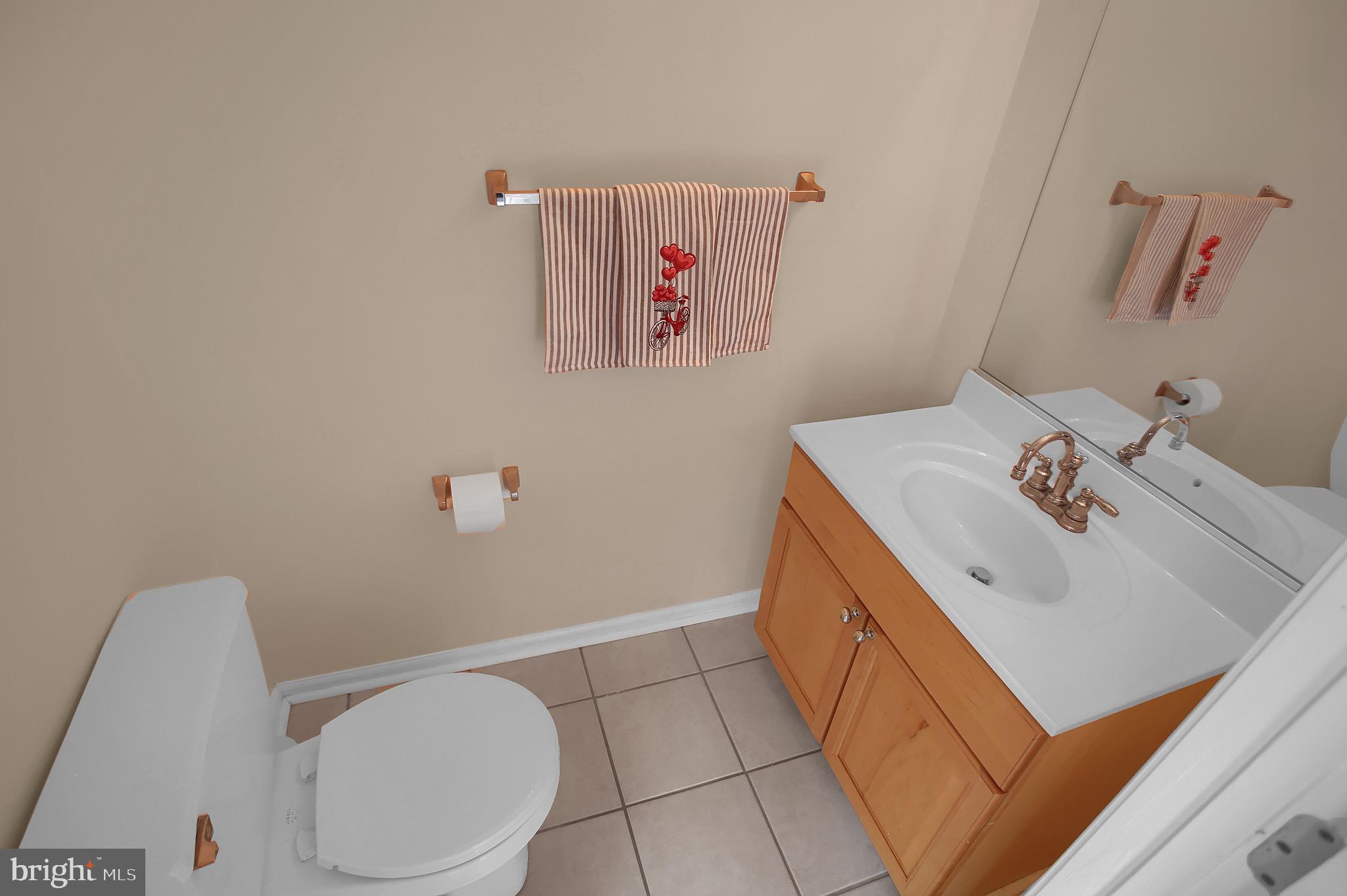 16107 Reese Road New Freedom, PA 17349 - Photo 11 of 40 half bath