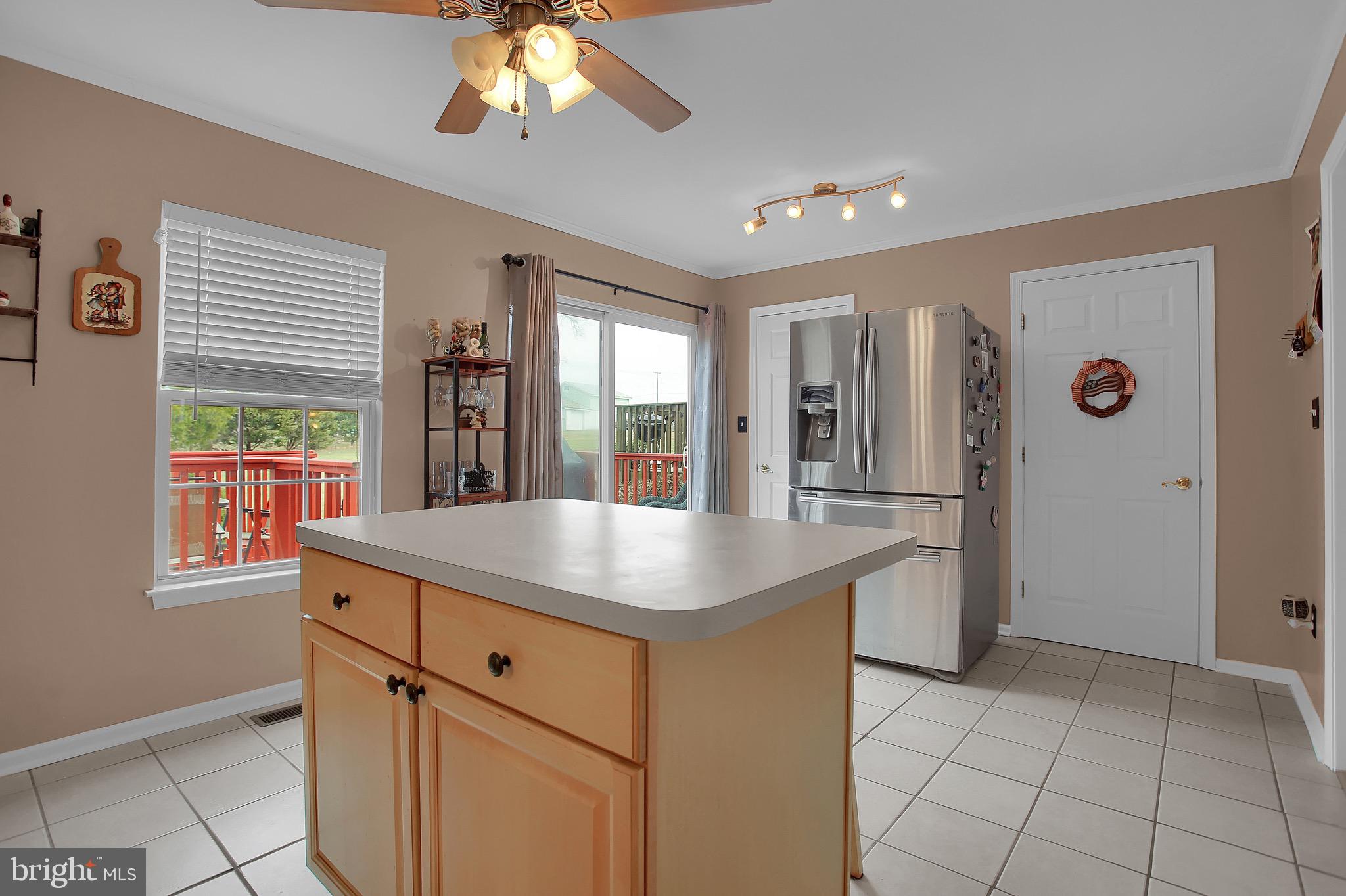 16107 Reese Road New Freedom, PA 17349 - Photo 18 of 40 Kitchen Island
