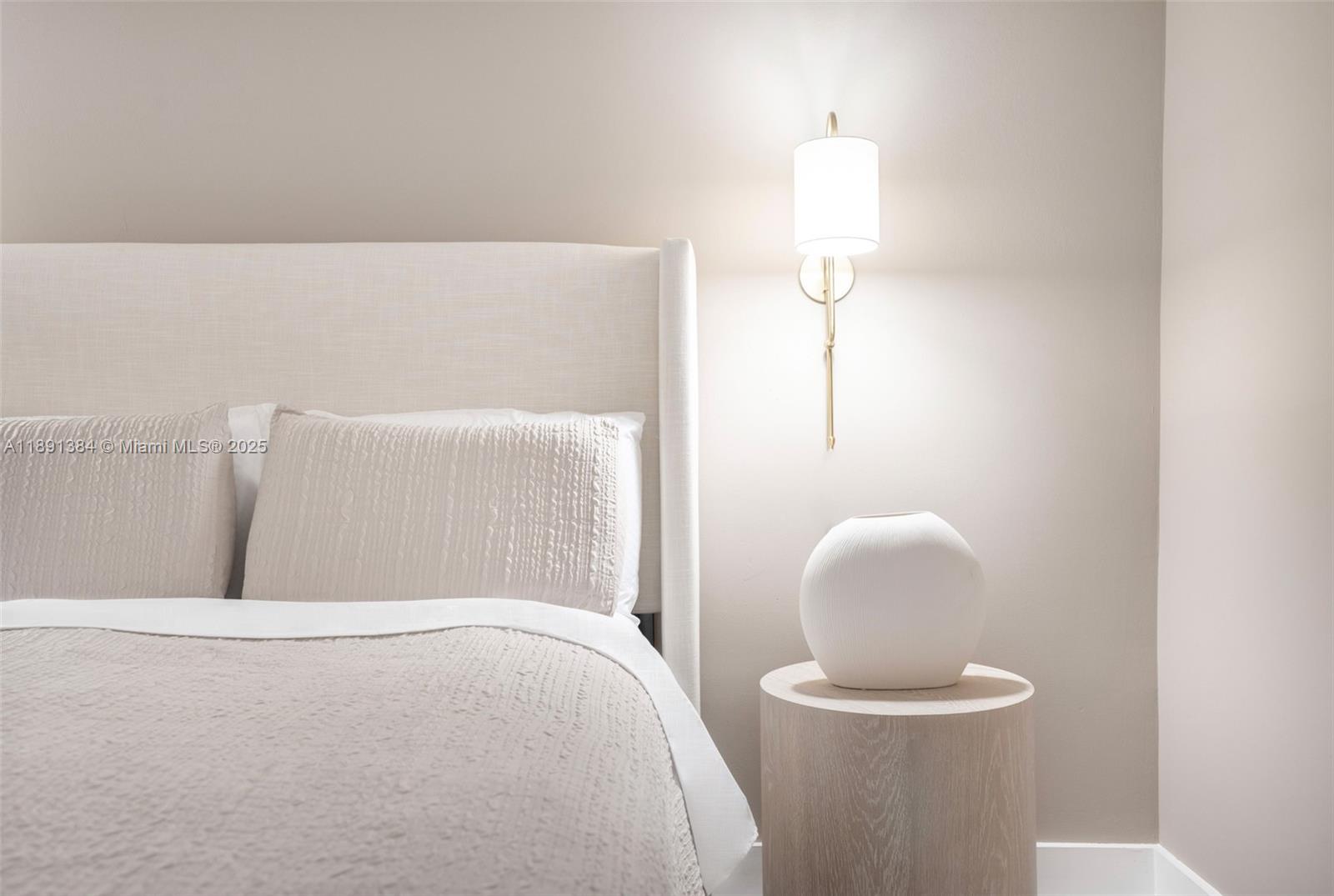 2301 Collins Avenue, Unit 836 Miami Beach, FL 33139 - Photo 10 of 29 a bathroom with a bathtub