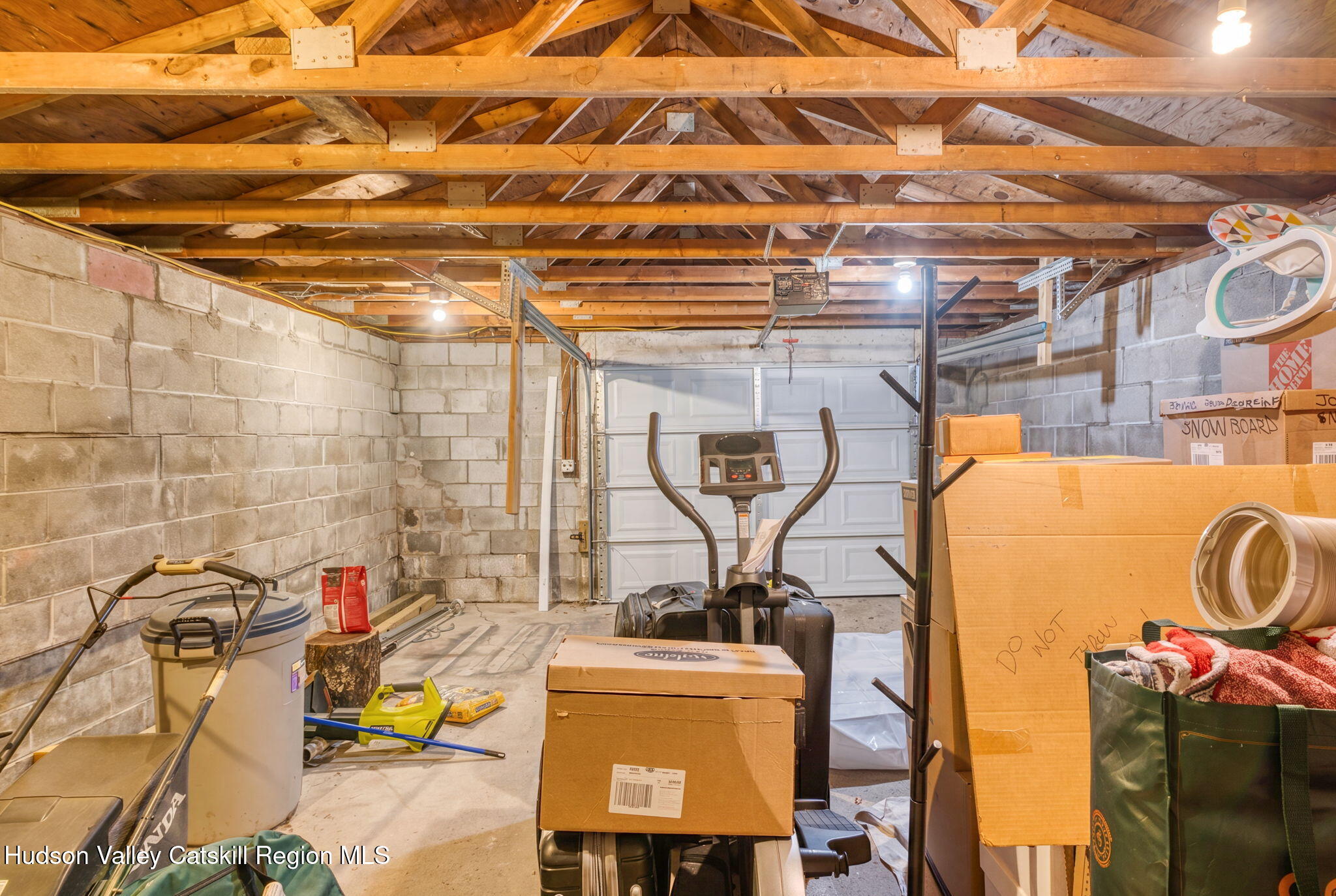 690 Hale Road Rensselaerville, NY 12147 - Photo 31 of 40 garage1