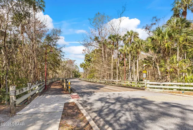 $3,200 | 16 Forest View Way, Ormond Beach, FL 32174