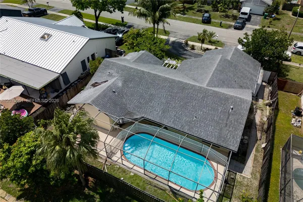 $3,700 | 8521 Northwest 53rd Street, Lauderhill, FL 33351