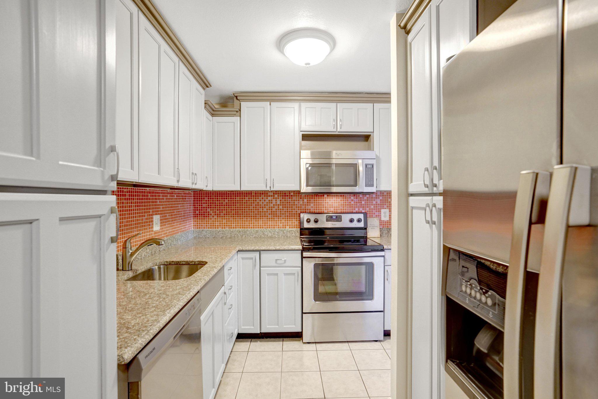6101 Edsall Road, Unit 302 Alexandria, VA 22304 - Photo 17 of 54