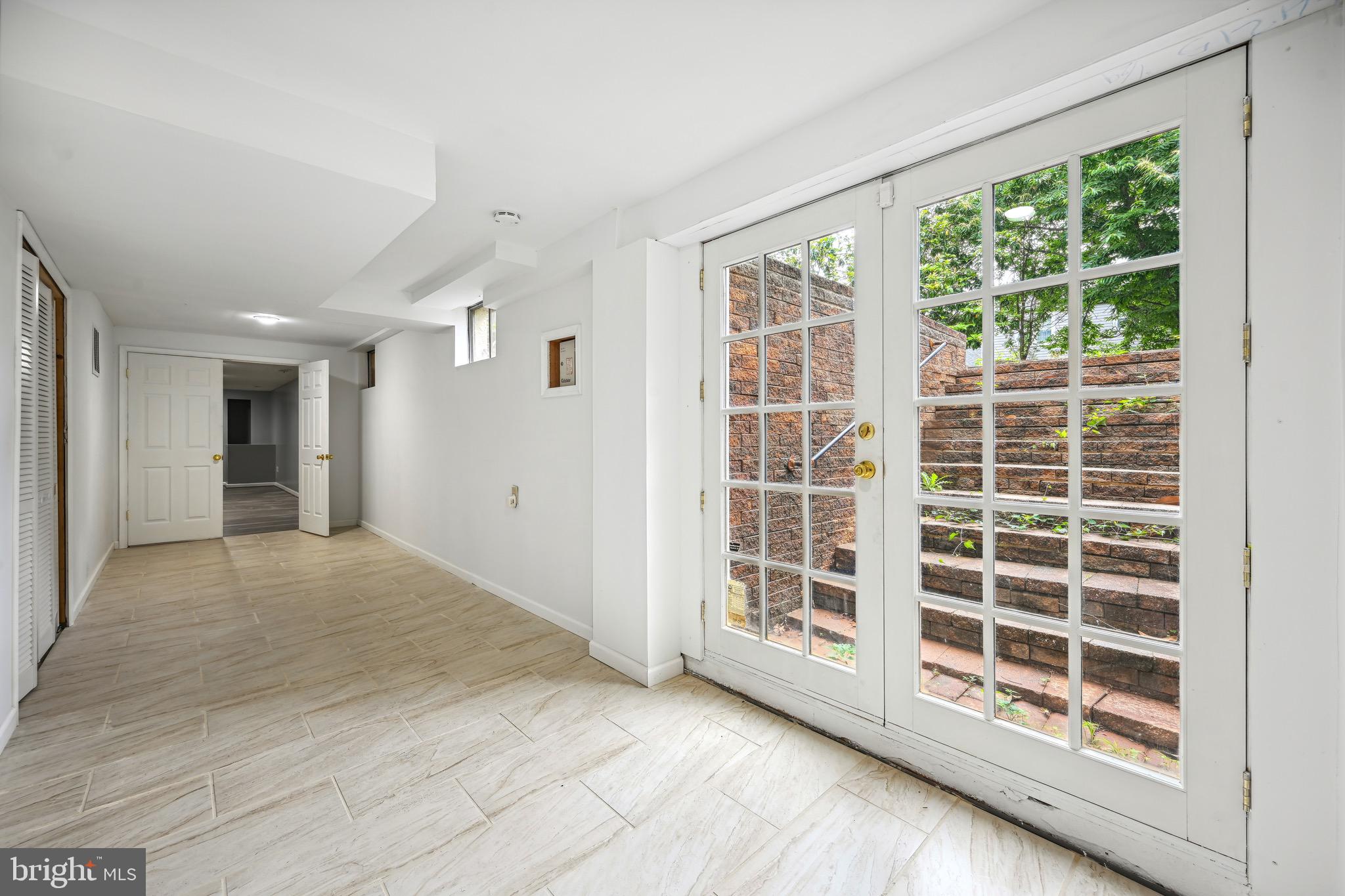 205 Montvale Terrace Silver Spring, MD 20904 - Photo 6 of 8