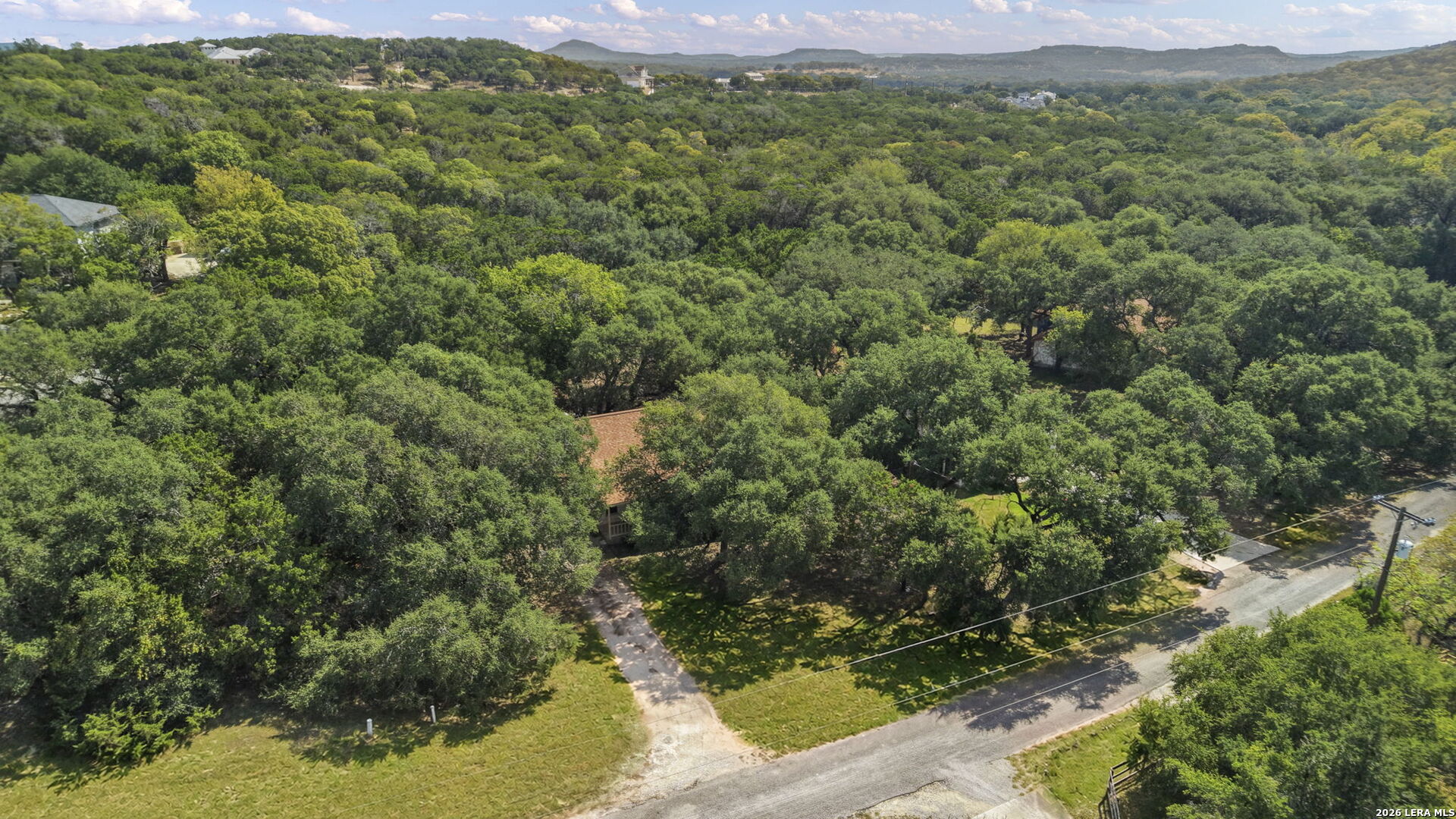 139 Sycamore Helotes, TX 78023 - Photo 37 of 43 Gallery Image 37