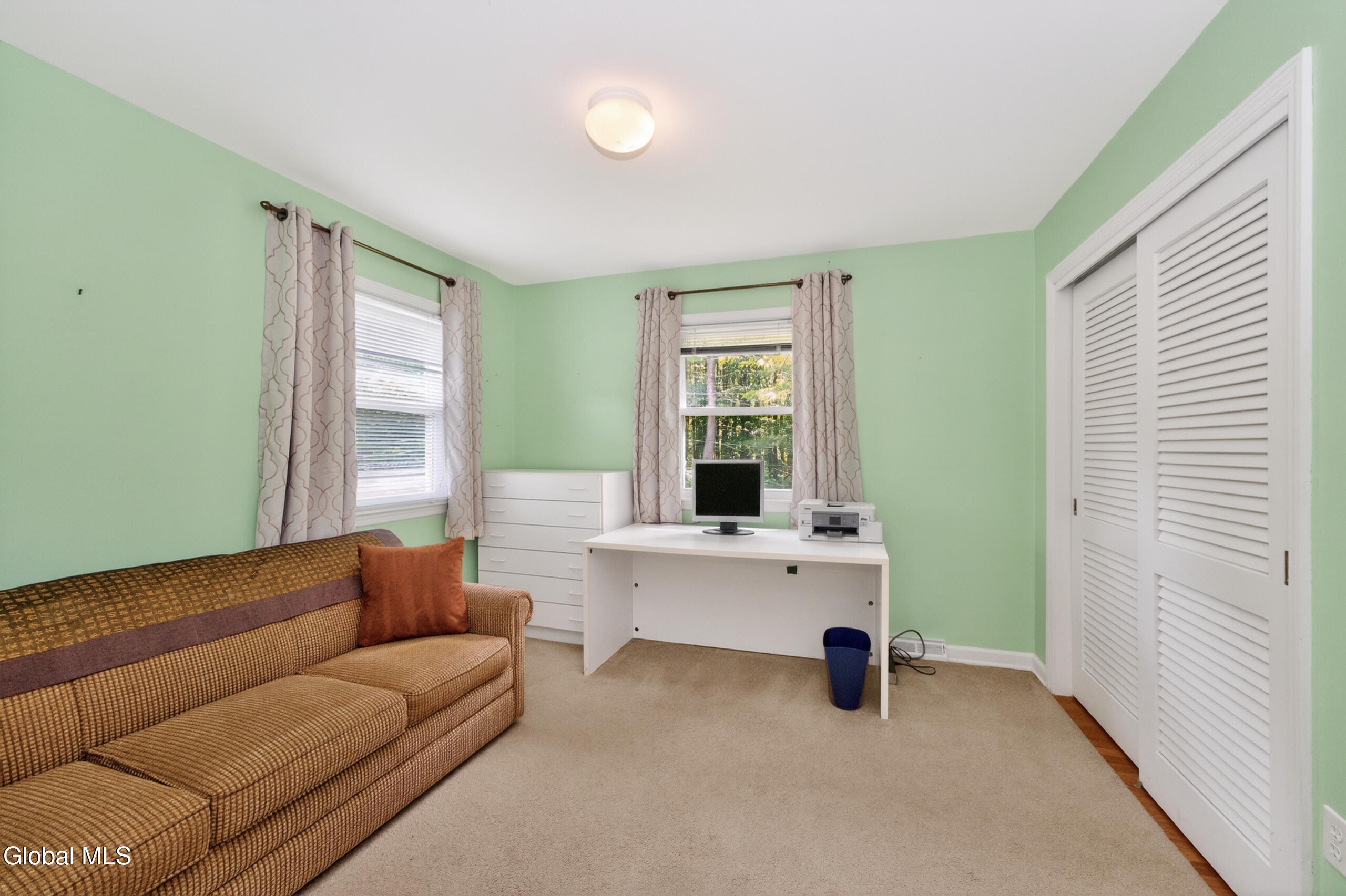 1222 Hempstead Road Niskayuna, NY 12309 - Photo 37 of 52 8 Bedroom 1