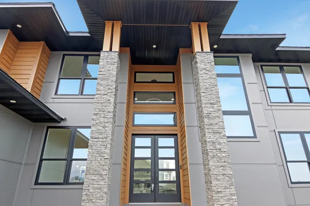 $830,000 | 1796 Cobblestone Court, Hastings, MN 55033