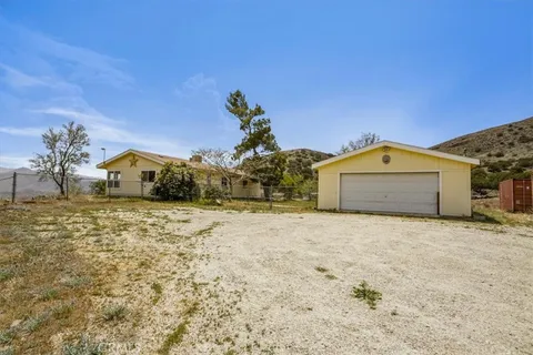 $679,000 | 34525 Red Rover Mine Road, Acton, CA 93510