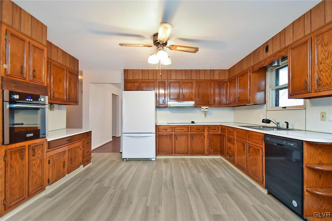 2010 Chester Road Bethlehem, PA 18017 - Photo 8 of 33 Gallery Image 8