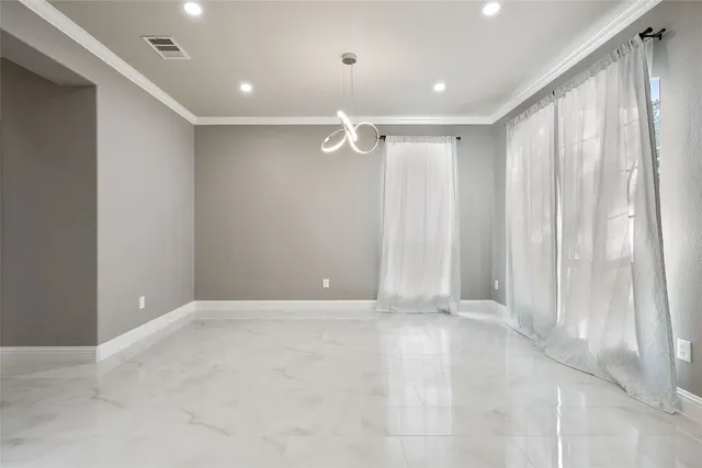 $850,000 | 7601 Crackling Creek Drive, Austin, TX 78736