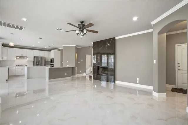 $850,000 | 7601 Crackling Creek Drive, Austin, TX 78736