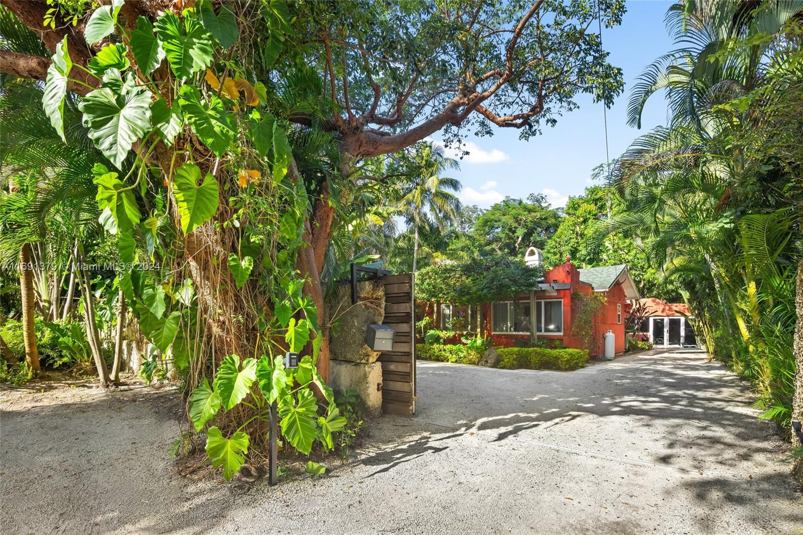 3685 St Gaudens Road Miami, FL 33133 - Photo 4 of 66