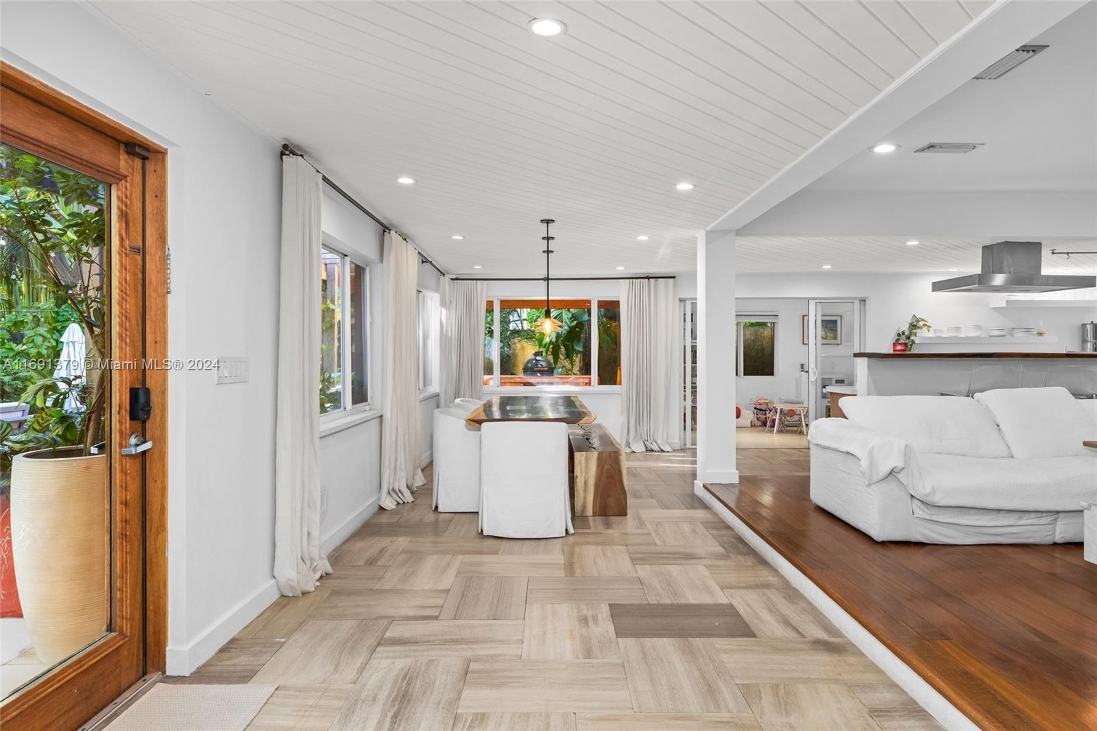 3685 St Gaudens Road Miami, FL 33133 - Photo 7 of 66