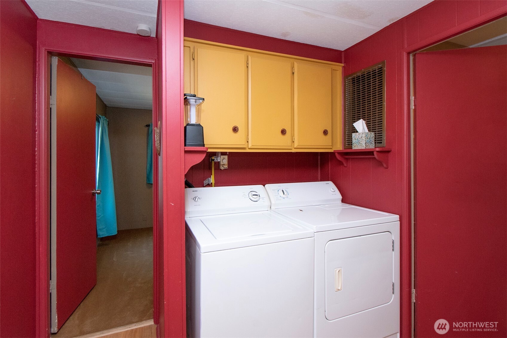 90 Baywood Village Road, Unit 8 Sequim, WA 98382 - Photo 6 of 40