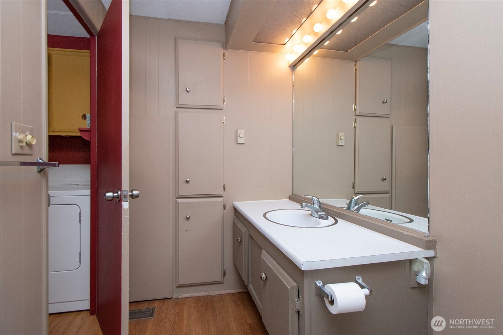 90 Baywood Village Road, Unit 8 Sequim, WA 98382 - Photo 9 of 40