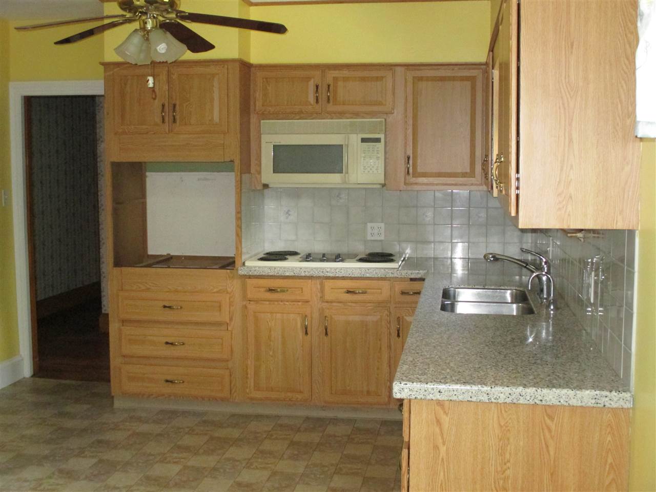 3 Gloria Street Rochester, NH 03867 - Photo 6 of 16