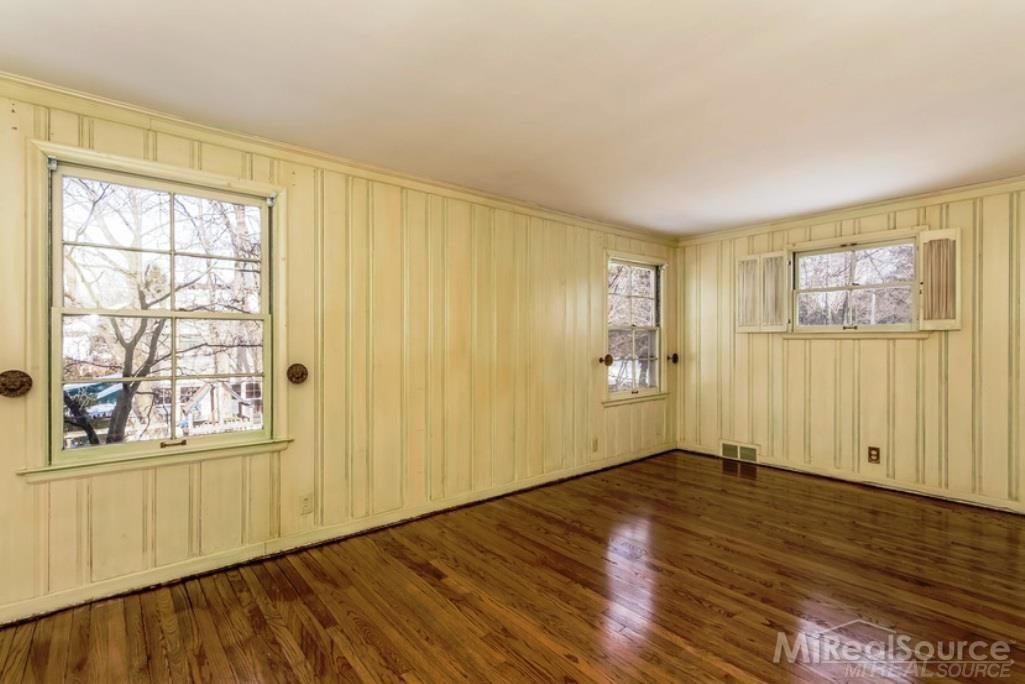 240 Vendome Road Grosse Pointe Farms, MI 48236 - Photo 22 of 33