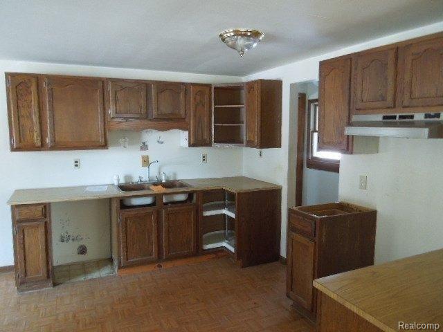 6453 Tucker Road Holly, MI 48442 - Photo 15 of 25 1-7 092.jpg
