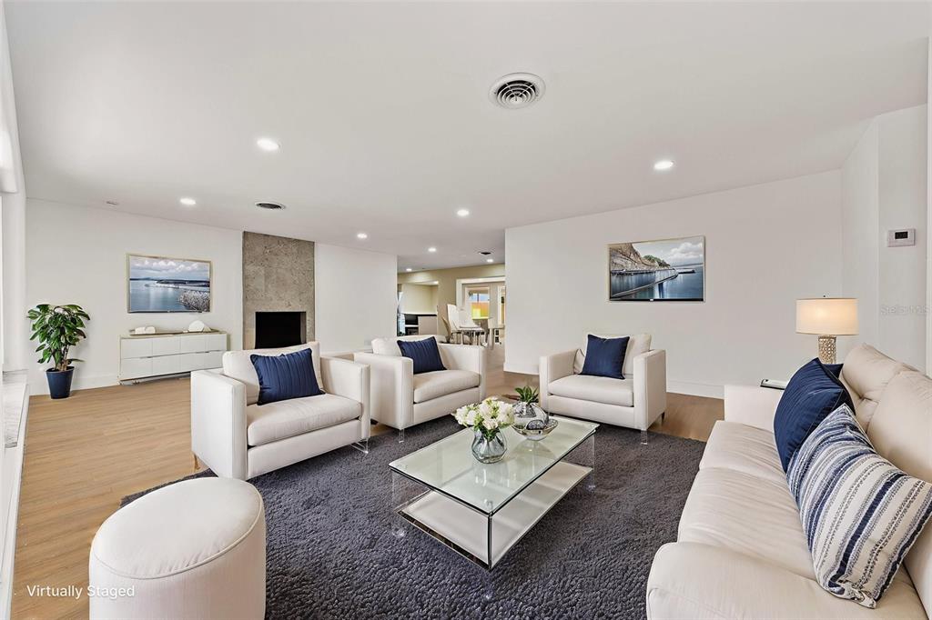 1822 Banyan Tree Drive Edgewater, FL 32132 - Photo 6 of 63 a living room with furniture or couch and a lamp