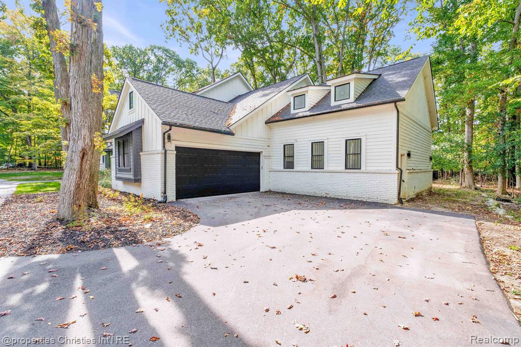 5080 Tootmoor Road Bloomfield Hills, MI 48302 - Photo 49 of 54