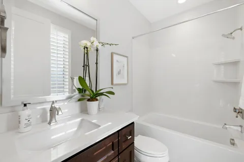 $2,188,000 | 120 Franklin Parkway, San Mateo, CA 94403