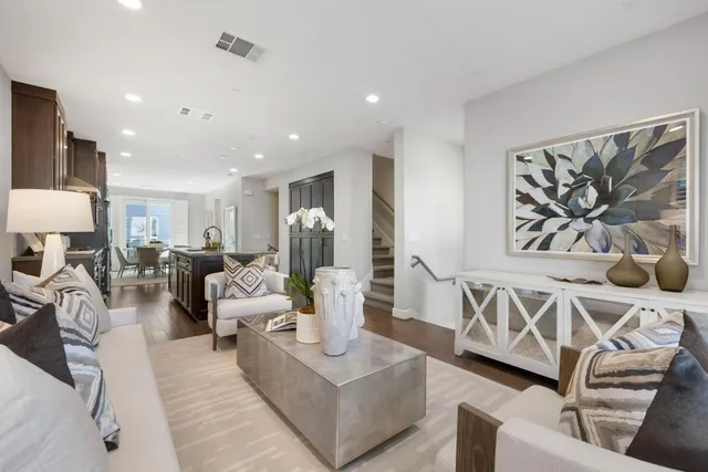 $2,188,000 | 120 Franklin Parkway, San Mateo, CA 94403