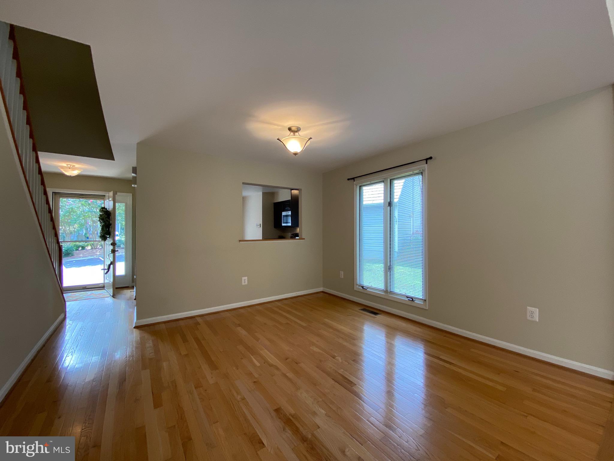 1256 Wedgewood Manor Way Reston, VA 20194 - Photo 16 of 45 This home is super clean and really sparkles...