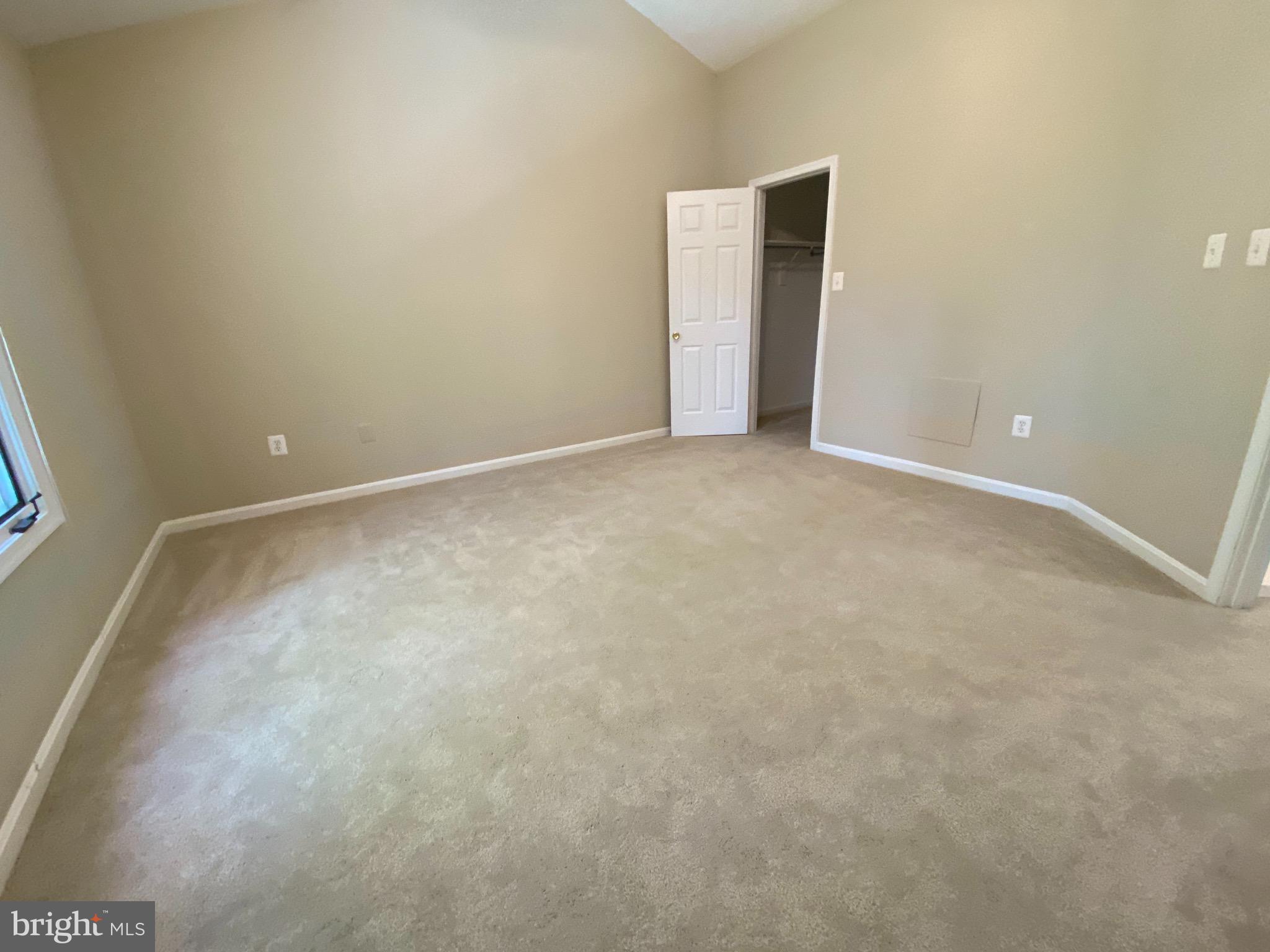 1256 Wedgewood Manor Way Reston, VA 20194 - Photo 34 of 45 Upper Level Bedroom 2...