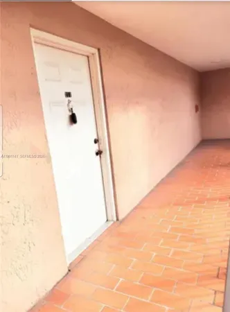 $2,100 | 5765 West 25th Court, Unit 211, Hialeah, FL 33016