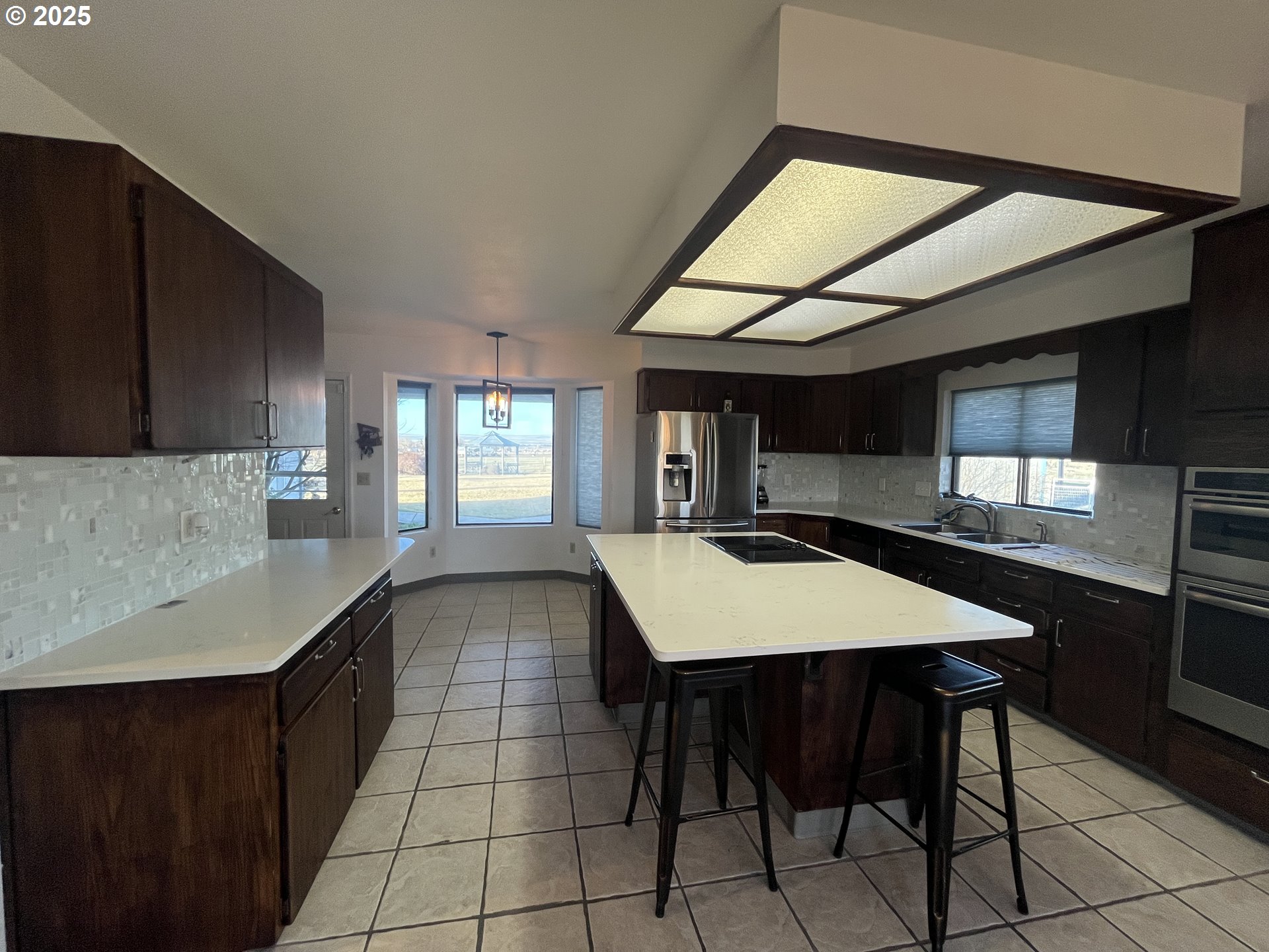 80805 Tabor Road Hermiston, OR 97838 - Photo 7 of 46